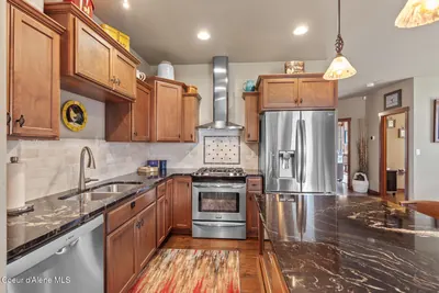 Property 26-7438 - Photo 10