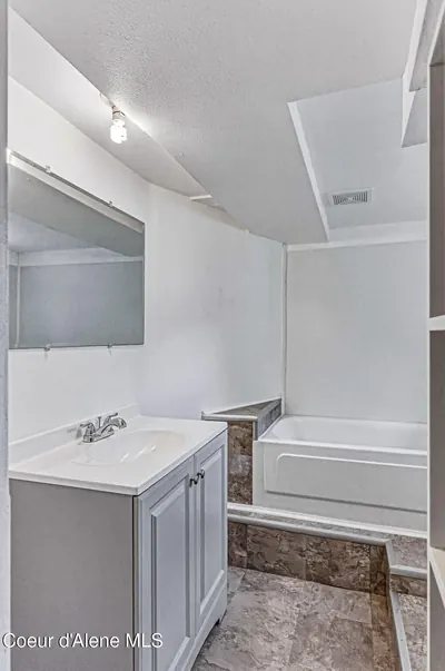 Property 26-8986 - Photo 30