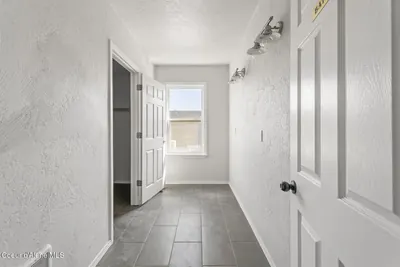 Property 26-10378 - Photo 26