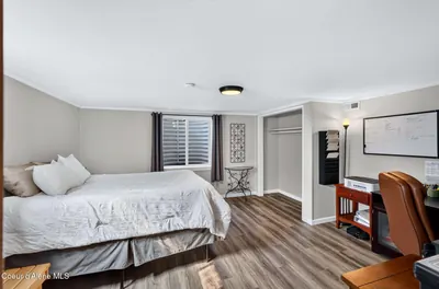Property 26-9642 - Photo 30