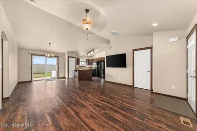 Property 26-9090 - Photo 13