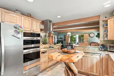 Property 26-9496 - Photo 23