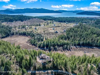 Property 26-8040 - Photo 96