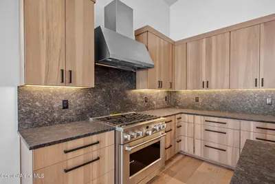 Property 26-9179 - Photo 12