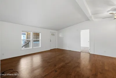 Property 26-10203 - Photo 13
