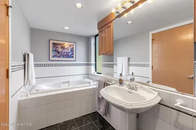Property 26-9016 - Photo 35
