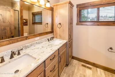 Property 26-1596 - Photo 16
