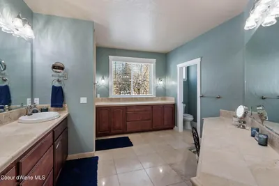 Property 26-1812 - Photo 30