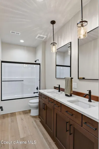 Property 26-9930 - Photo 26