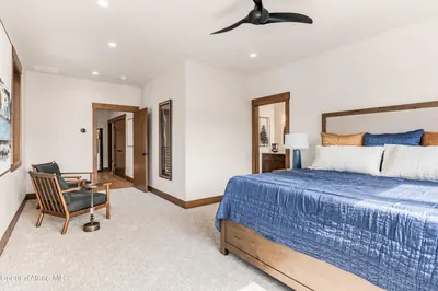 Property 26-9348 - Photo 27