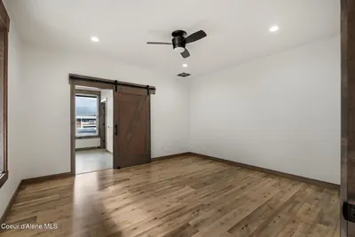 Property 26-8023 - Photo 14