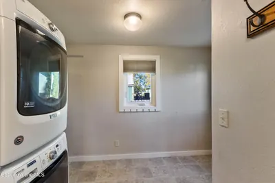 Property 26-10125 - Photo 17