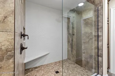 Property 26-8180 - Photo 32