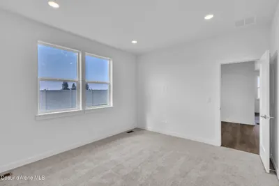 Property 26-10155 - Photo 16