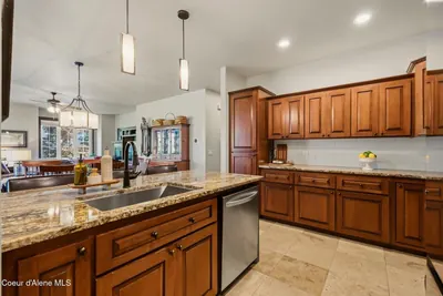 Property 26-10597 - Photo 26