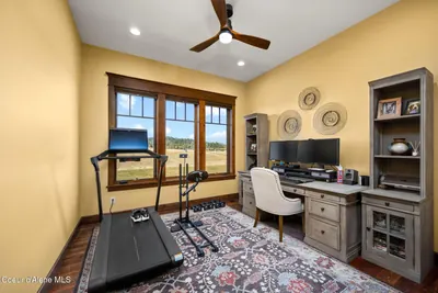 Property 26-10600 - Photo 33