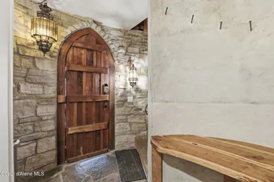 Property 26-6910 - Photo 80
