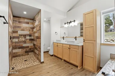 Property 26-6602 - Photo 28