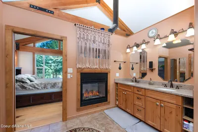 Property 26-10235 - Photo 21