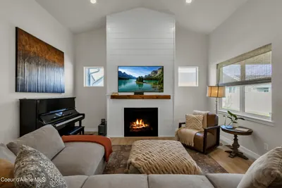 Property 26-8631 - Photo 5