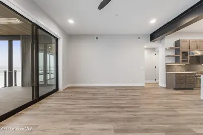 Property 26-7819 - Photo 15