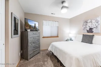 Property 26-10618 - Photo 10