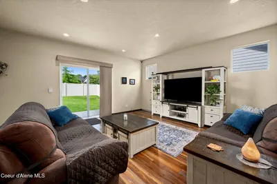 Property 26-7601 - Photo 9