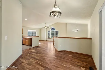 Property 26-10287 - Photo 10