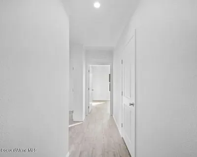 Property 26-7956 - Photo 11