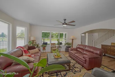 Property 26-10215 - Photo 9