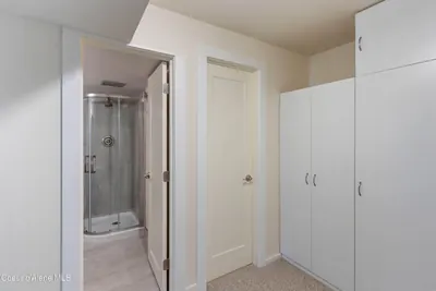 Property 26-3906 - Photo 18