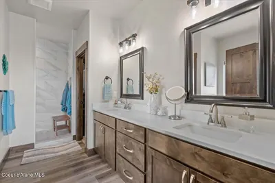 Property 26-10108 - Photo 31