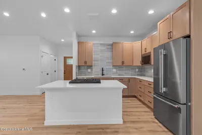 Property 26-9750 - Photo 10