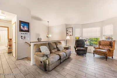 Property 26-9565 - Photo 3