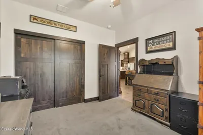 Property 26-10201 - Photo 31