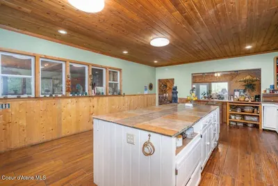 Property 26-4566 - Photo 27