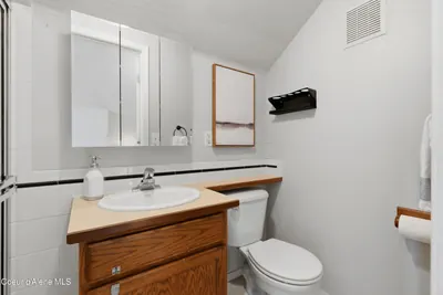 Property 26-8124 - Photo 38