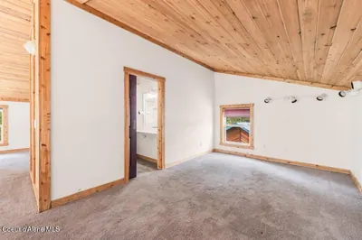 Property 26-9067 - Photo 15