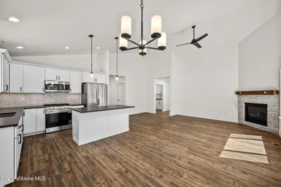 Property 26-10221 - Photo 19