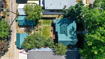 Property 26-6893 - Photo 36