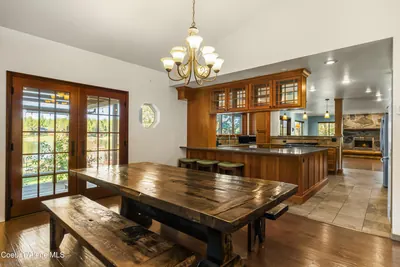 Property 26-10400 - Photo 5