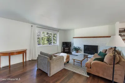 Property 26-3906 - Photo 3