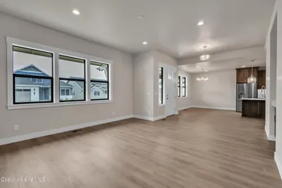 Property 26-8279 - Photo 23