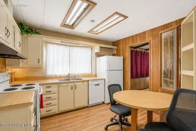Property 26-8892 - Photo 2