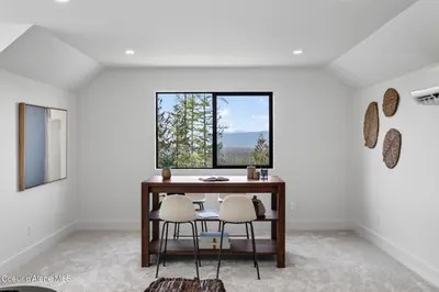 Property 26-9932 - Photo 57