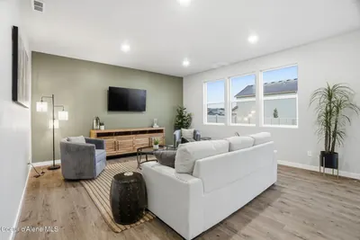 Property 26-9183 - Photo 4