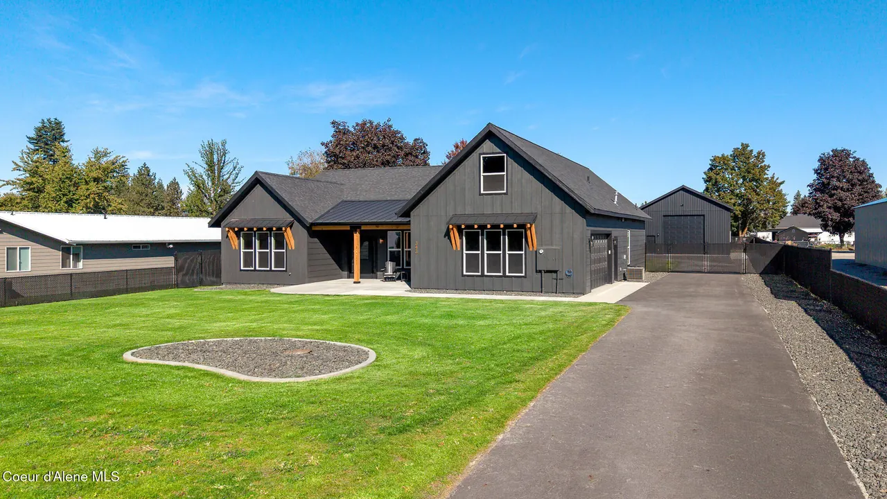 Property 26-9930 - Photo 1