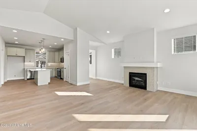 Property 26-10539 - Photo 9