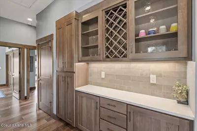 Property 26-9896 - Photo 29