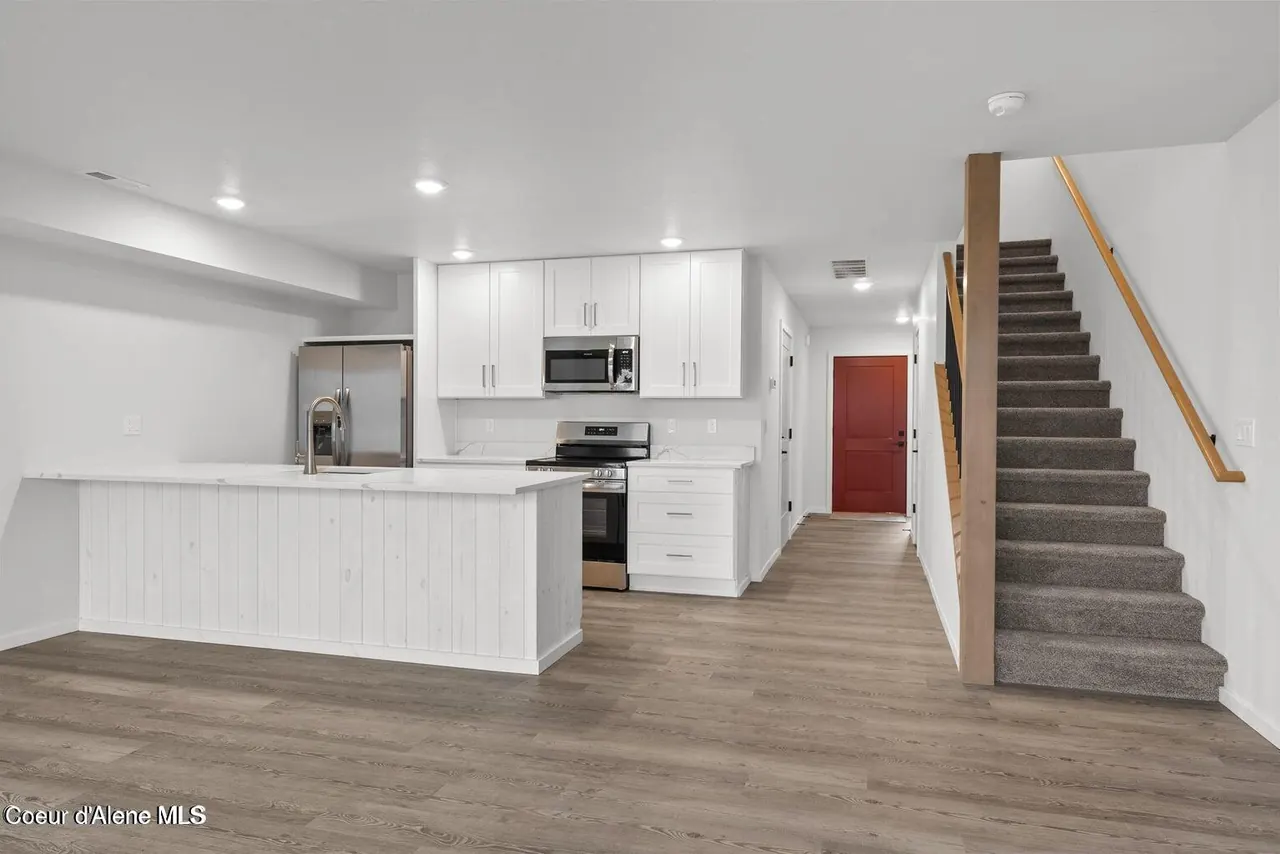 Property 26-7534 - Photo 1